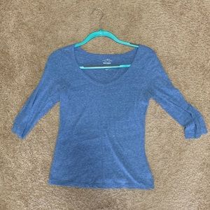 3/4 length sleeve shirt